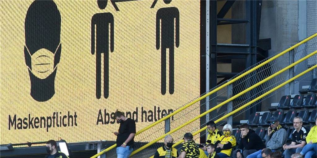 Steigende Corona-Zahlen in Dortmund könnten BVB-Heimspiele gefährden Ob und wie viele Fans beim nächsten Heimspiel des BVB zugelassen werden, ist abhängig von der Zahl der Neuinfektionen.
