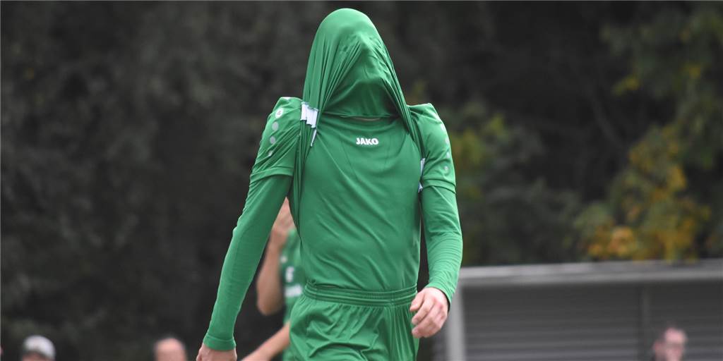 Felix Schröder ist der tragische Held des SuS Olfen am vierten Spieltag Felix Schröder ist der tragische Held des SuS Olfen am vierten Spieltag