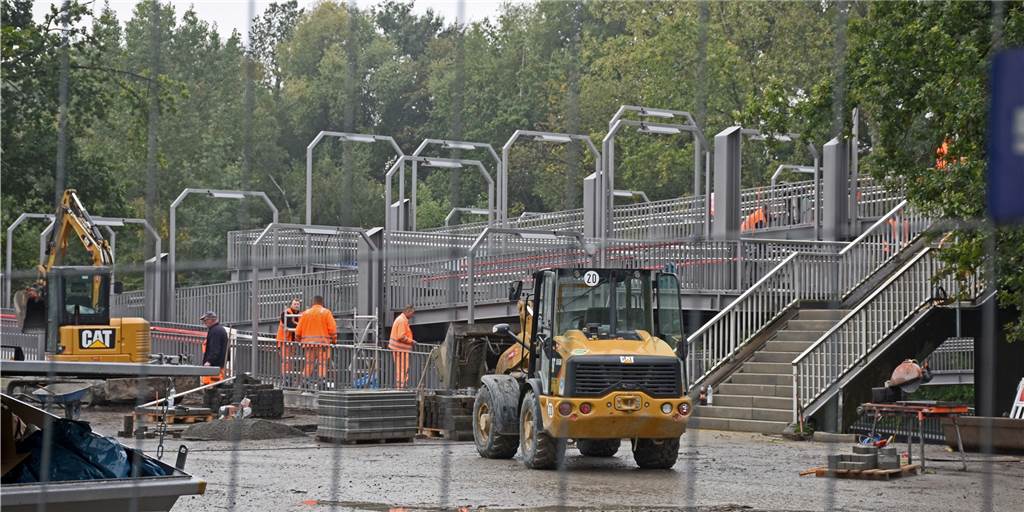 Neue Rampe am Bahnhof Capelle ist so gut wie fertig Der Bau der Rampe als barrierefreier Zugang zum Bahnhof Capelle ist fast abgeschlossen.
