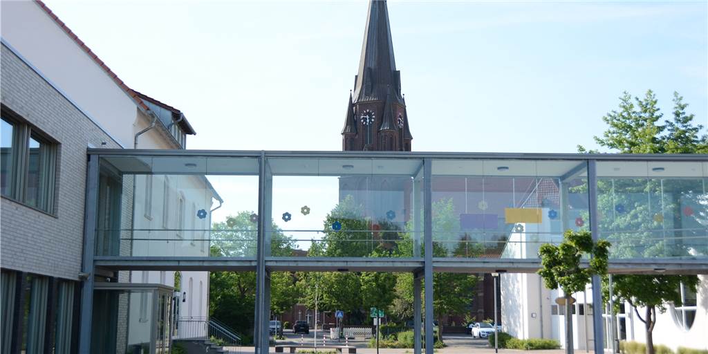Coronafälle nach Hochzeit - Grundschule in Olfen wird geschlossen Coronafälle nach Hochzeit - Grundschule in Olfen wird geschlossen