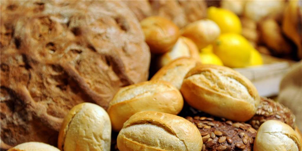 Welcher Halterner Bäcker hat am 21. Mai geöffnet und wie lange?