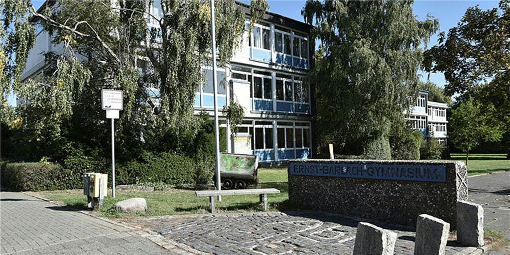 Schule: Stadt Castrop-Rauxel bremst uns bei der Digitalisierung aus Das Ernst-Barlach-Gymnasium beklagt, dass die Stadt die Digitalisierung nicht vorantreibe.