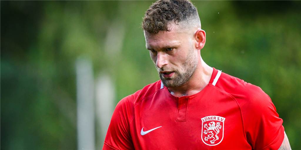 Traumtor, nächster Verletzter, Trainer hinter der Bande: Lüner SV holt einen Punkt Traumtor, nächster Verletzter, Trainer hinter der Bande: Lüner SV holt einen Punkt