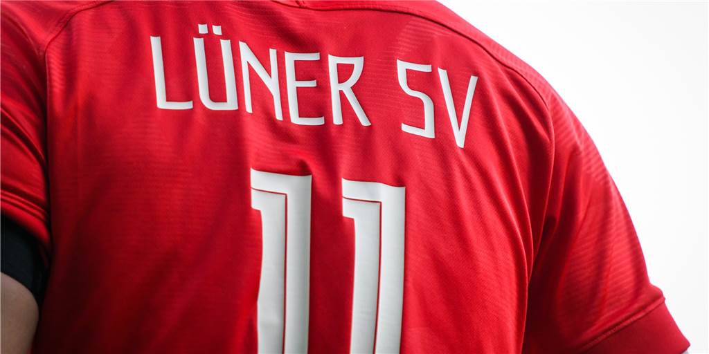 Der Lüner SV gibt mit der Reserve ein Bild ab, das der Bezirksliga nicht würdig ist Der Lüner SV gibt mit der Reserve ein Bild ab, das der Bezirksliga nicht würdig ist