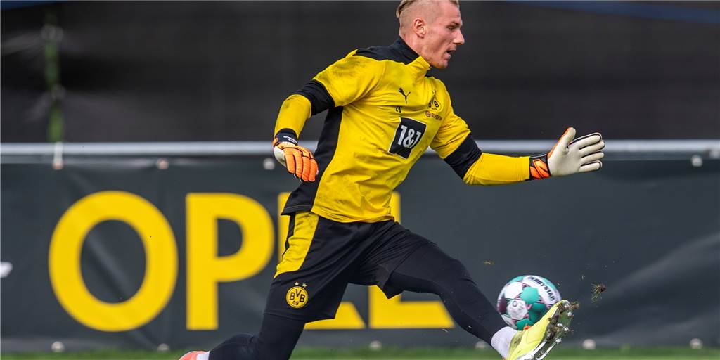 BVB-Torhüter Luca Unbehaun überzeugt – und bekommt Lob vom DFB BVB-Torhüter Luca Unbehaun überzeugt – und bekommt Lob vom DFB