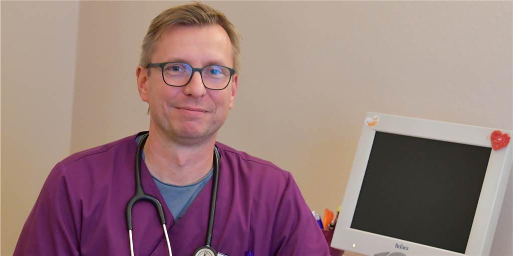 Infekt-Sprechstunden am Samstag: Ärzte aus Lünen und Selm sind dabei Rainer Hagemann aus Selm bietet am Samstag, 10. Oktober, eine Samstagssprechstunde an. Er ist in seiner Praxis am Sandforter Weg 9 für Patienten da. An den drei weiteren Samstagen im Oktober haben sich Ärzte aus Lünen zur Infekt-Sprechstunde gemeldet.