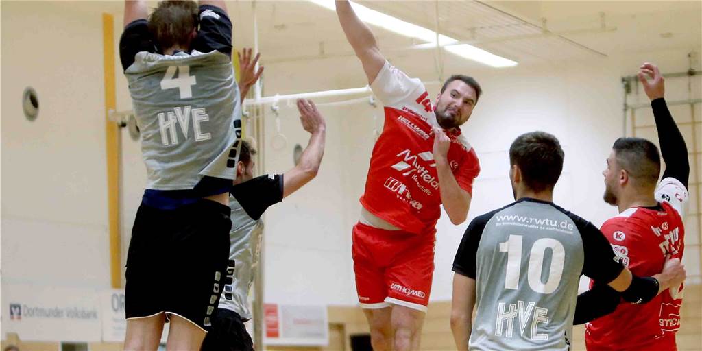 HVE Villigst-Ergste vor dem ersten Heimspiel ihrer Verbandsliga-Ära HVE Villigst-Ergste vor dem ersten Heimspiel ihrer Verbandsliga-Ära