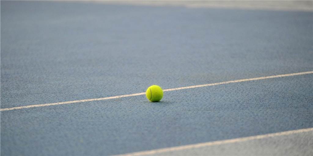 Ortswechsel beim Werner TC: Tennisspieler trainieren nun in neuer Halle Ortswechsel beim Werner TC: Tennisspieler trainieren nun in neuer Halle
