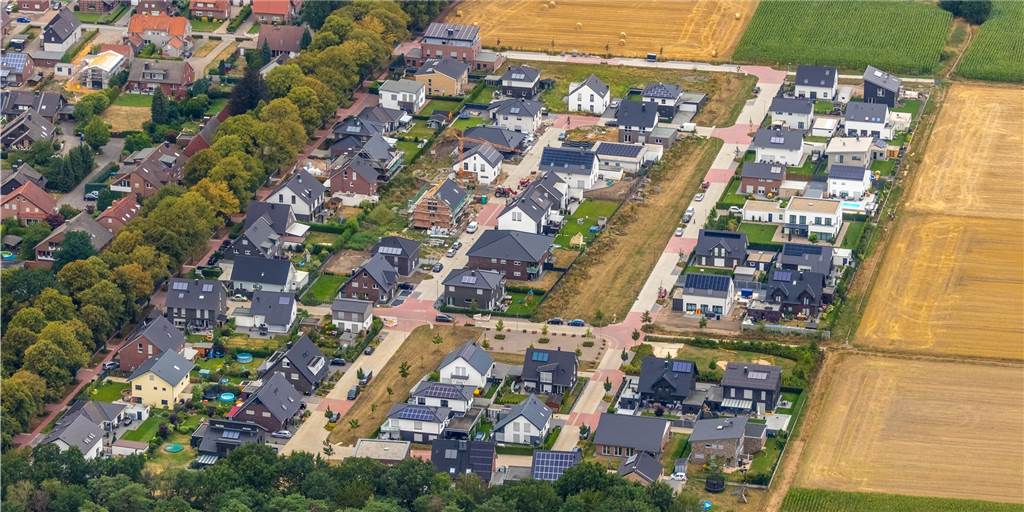Häuser und Grundstücke in Dorsten: Preise sind hoch, Nachfrage auch Neubaugebiet Schwarzwaldstraße Wulfen: Ein Eigenheim hätten viele Kaufinteressenten gerne.