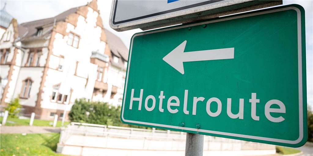 Corona-Tests in Ascheberg: Erhöhte Nachfrage wegen Urlaubern? Urlauber brauchen in vielen Bundesländern einen negativen Coronatest, sonst herrscht ein Beherbergungsverbot.