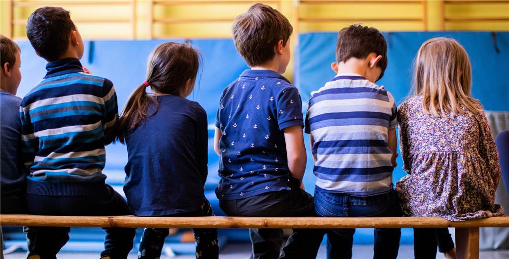 Keine Corona-Masken in der Kita: Ministerium erklärt die Hintergründe Kinder in den Kindertagesstätten tragen keine Masken. Die Erzieherinnen zumeist auch nicht.