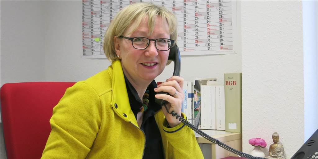 Verbraucherzentrale erklärt neue Corona-Bestimmungen für Reiserückkehrer Rose Sommer leitet die Verbraucherzentrale in Castrop-Rauxel. Sie erklärt, was die geplanten neuen Corona-Bestimmungen für Reiserückkehrer in die Europastadt bedeuten.