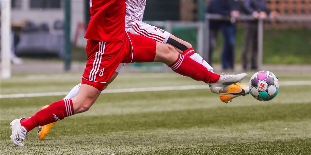 Zwei alte Konkurrenten battlen sich jetzt auch eine Liga höher um den Titel Zwei alte Konkurrenten battlen sich jetzt auch eine Liga höher um den Titel