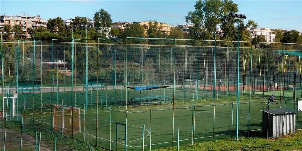 Coronavirus: Saison im Amateurfußball wackelt - was machen andere europäische Länder? Coronavirus: Saison im Amateurfußball wackelt - was machen andere europäische Länder?