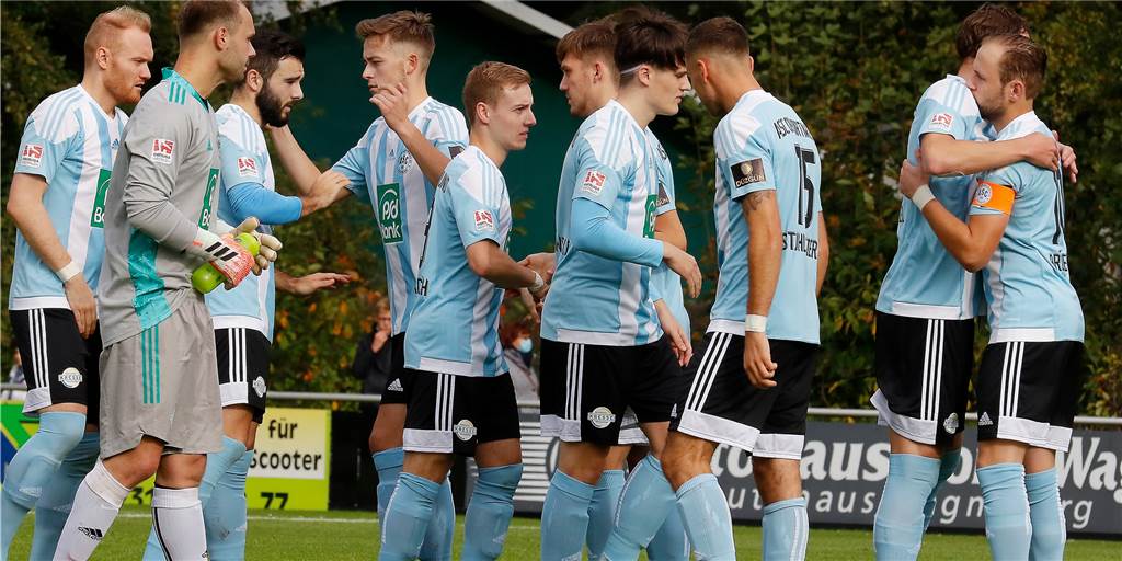 Sorge vor Corona: Die ersten Oberliga-Spieler hören freiwillig mit dem Fußballspielen auf Sorge vor Corona: Die ersten Oberliga-Spieler hören freiwillig mit dem Fußballspielen auf