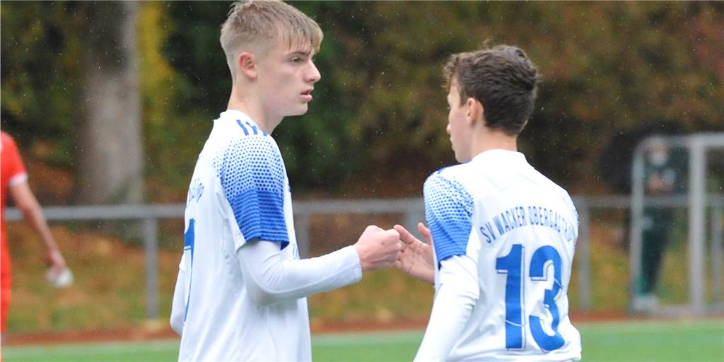 Bezirksliga: B-Junioren von Wacker Obercastrop feiern ersten Sieg nach 17 Tore-Spiel 17 Tore fielen beim ersten Bezirksliga-Sieg des SV Wacker Obercastrop im Duell mit Huckarde. Nicht über alle Treffer konnten sich die B-Junioren des SV Wacker freuen.