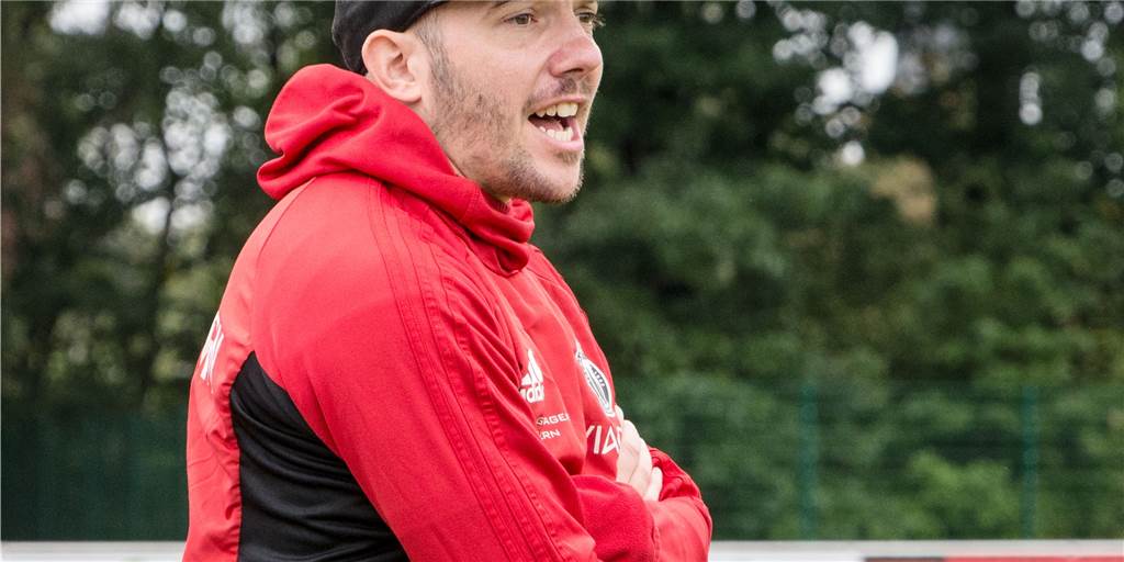 Sonderlob vom Trainer für den Überraschungs-Stammspieler des TuS Haltern TuS Halterns Trainer Timo Ostdorf ist zufrieden mit der Entwicklung eines jungen Spielers, der sich in die Oberliga-Startelf gekämpft hat.