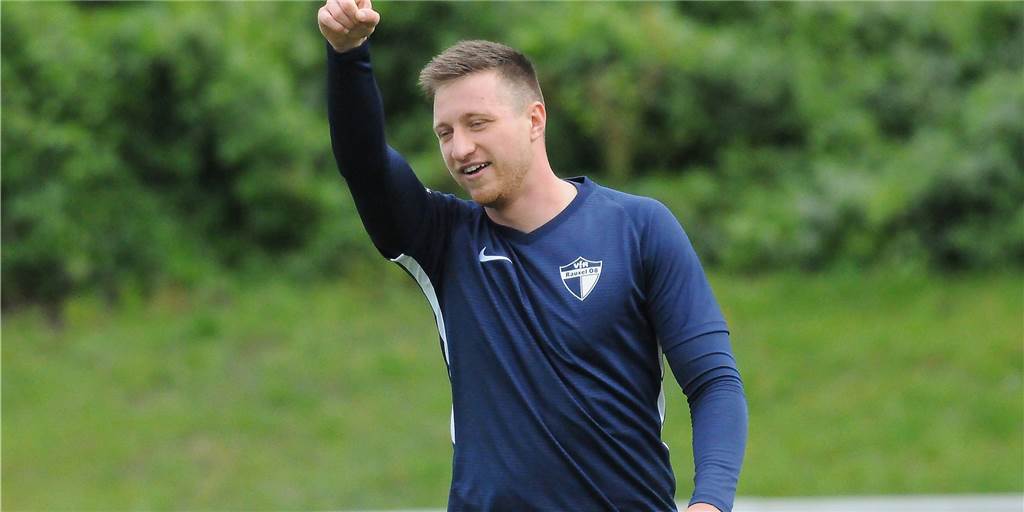 Drei Castrop-Rauxeler Torjäger lassen in ihrer ersten Kreisliga-B-Saison als Verfolger nicht locker Dennis Marusczyk vom VfR Rauxel ist einer von drei bisherigen C-Liga-Goalgettern, die in der Kreisliga B - und somit auch in unserer Torjägerliste - für Furore sorgen.