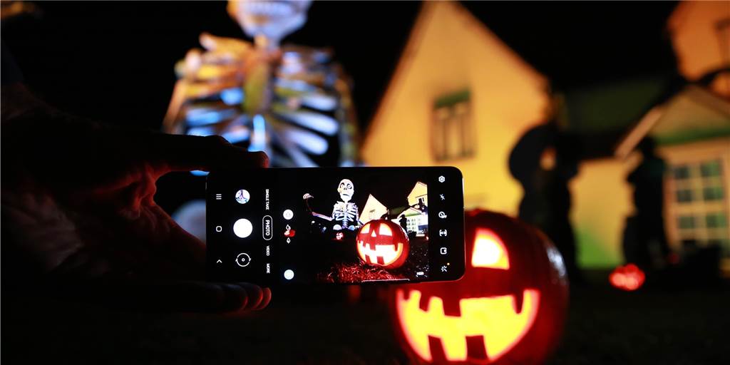 Halloween in Corona-Zeiten: Süßigkeiten sollen vor Tür platziert werden Halloween in Corona-Zeiten: Süßigkeiten sollen vor Tür platziert werden
