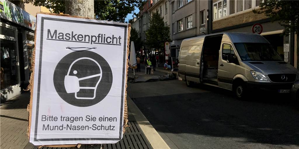 Wer schließt, wer öffnet? Diese Regeln gelten im November in Castrop-Rauxel Läden dürfen öffnen, Restaurants müssen schließen. Der Wochenmarkt ist erlaubt, Trödelmärkte nicht. Ab Montag greifen wieder neue Regeln.