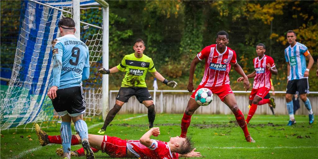 Sportlicher Leiter ist sich sicher: „Unsere Liga wird nicht zu Ende gespielt“ Sportlicher Leiter ist sich sicher: „Unsere Liga wird nicht zu Ende gespielt“