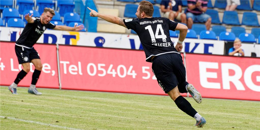 Oerterers besonderes Jubiläum: „Ich hätte ihn für bekloppt gehalten“ Jubeln wie hier beim ersten Regionalliga-Tor des TuS Haltern am See konnte Stefan Oerterer in seiner Karriere ziemlich häufig.