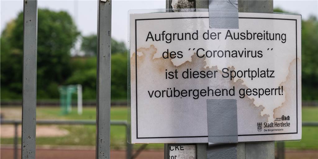 Total verzerrtes Bild: In dieser Kreisliga-Tabelle stimmt fast gar nichts Seit dem Saisonstart gab es immer wieder gesperrte Sportplätze oder einzelne Mannschaften, die in Quarantäne mussten.