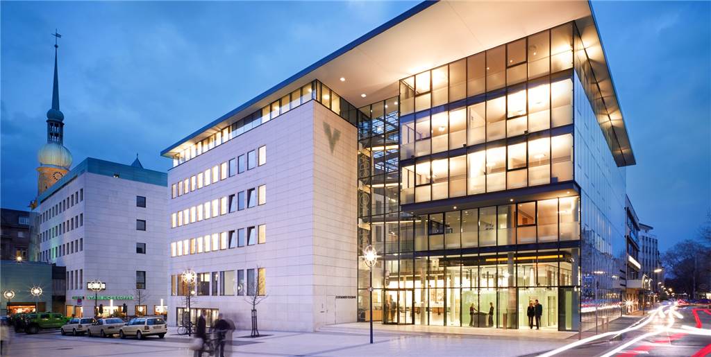 Dortmunder Volksbank fusioniert: Bargeldausgabe wird zeitweise beschränkt Die Dortmunder Volksbank, hier das Hauptgebäude an der Betenstraße, wächst.