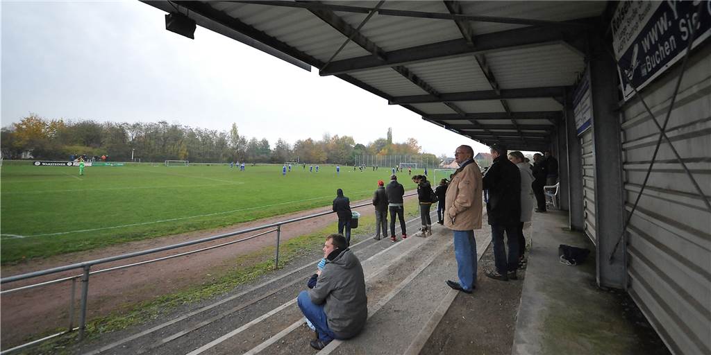 Gewalt, Spielabbrüche, Penis-Blitzer - die heftigsten Fälle im Fußballkreis Herne Gewalt, Spielabbrüche, Penis-Blitzer - die heftigsten Fälle im Fußballkreis Herne