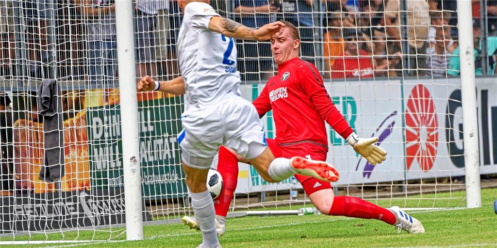 Längere Pause für Ex-Halterner Oberwahrenbrock - „Das ist mal ganz angenehm“ Tim Oberwahrenbrock - hier noch im Trikot des TuS Haltern am See gegen die Sportfreunde Lotte - spielt seit diesem Sommer in Bayern.