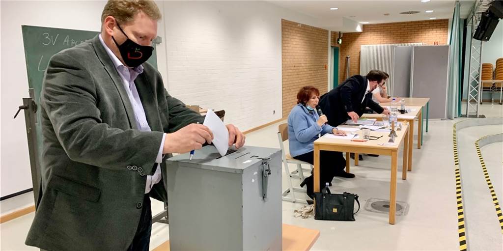 Aplerbecks Bezirksbürgermeister gewählt – er blieb der Sitzung aber fern In Aplerbeck wurde der Bezirksbürgermeister gewählt.