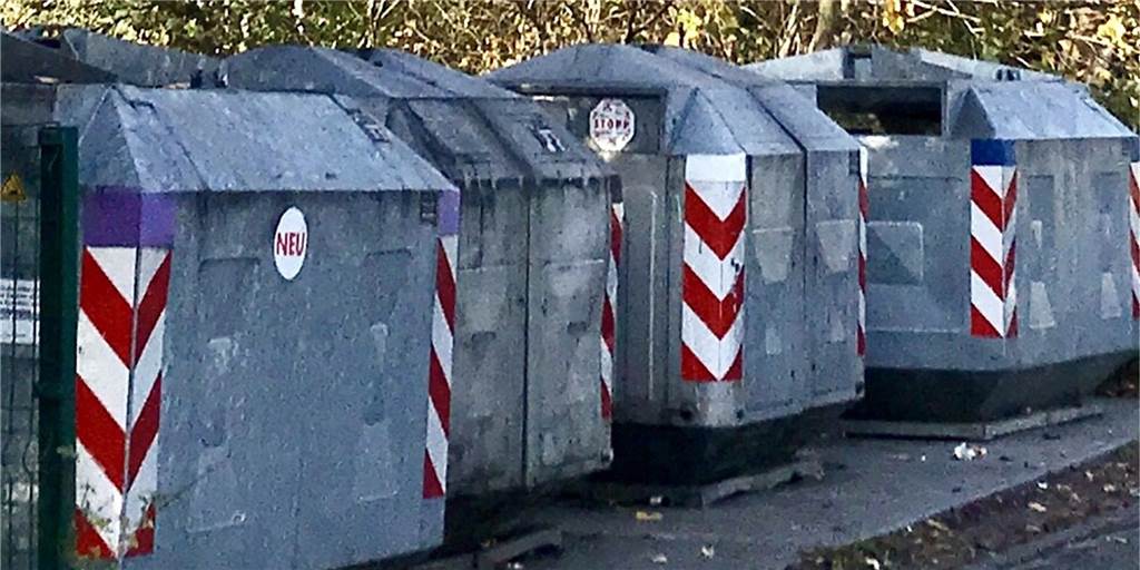 Jeder nutzt sie, aber keiner will sie haben: Depotcontainer für Altglas und Altpapier sind immer wieder Anlass für Ärger.