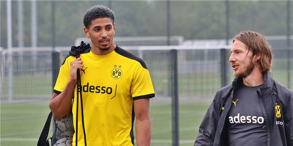 „Einfach unglaublich“: BVB-Talent Bafounta meldet sich nach 18 Monaten zurück „Einfach unglaublich“: BVB-Talent Bafounta meldet sich nach 18 Monaten zurück