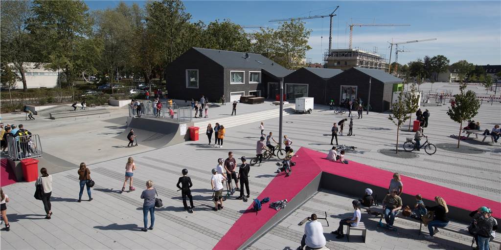 Skateanlage in Selm: Sperrt die Stadt die Anlage wegen Corona-Verstößen? Dieses Bild vom Skatepark stammt aus Vor-Corona-Zeiten. Aktuell herrscht dort Maskenpflicht.
