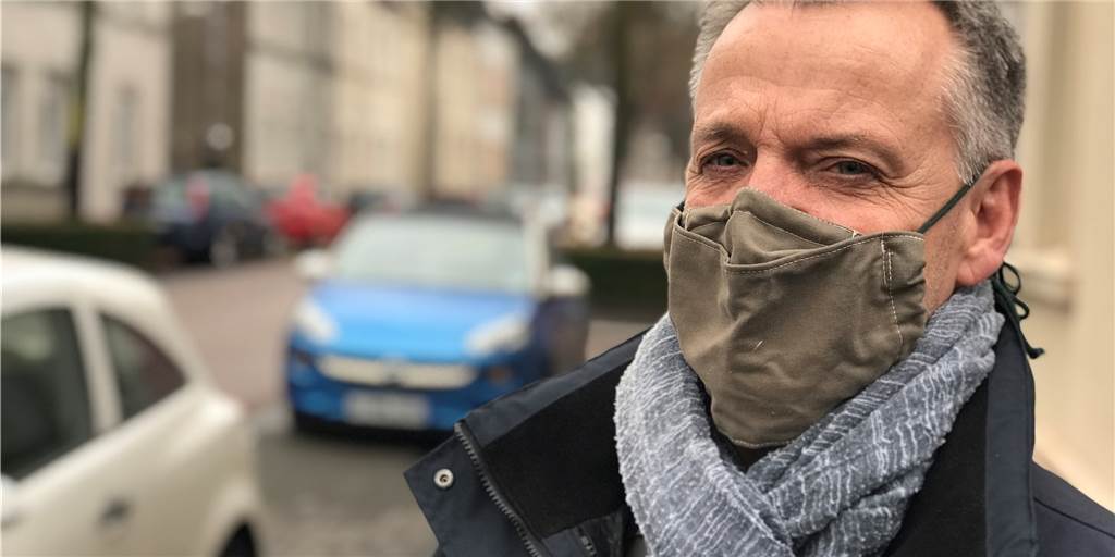 Raserei: Ordnungsamt erwischt auch Temposünder mit über 100 km/h Achim Waldert vom Ordnungsamt kennt das Problem mit zu schnellen Autofahrern aus dem Effeff. Schließlich hat er schon 30 Jahre Berufserfahrung damit.