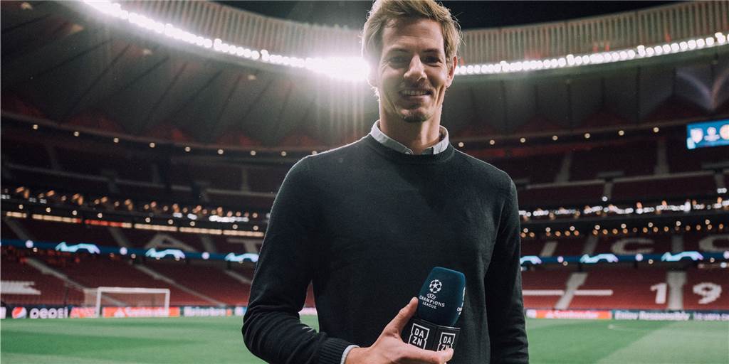 DAZN-Moderator Alexander Schlüter: „Der BVB geht den richtigen Weg“ DAZN-Moderator Alexander Schlüter: „Der BVB geht den richtigen Weg“
