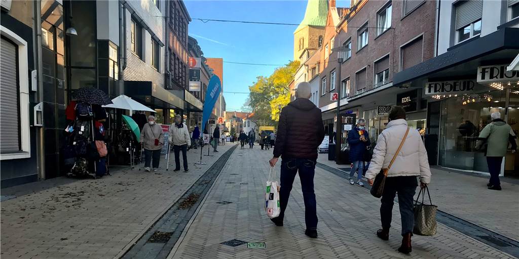 IHK-Zählung: Eine Einkaufsstraße in Dorsten ist der Corona-Verlierer Die neue Fußgängerzone in der Dorstener Altstadt ist fertig, die Coronakrise setzt dem Handel aber enorm zu