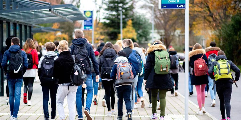 Vorgezogene Ferien und Wechselunterricht: Was Schüler davon halten Vorgezogene Ferien und Wechselunterricht: Was Schüler davon halten