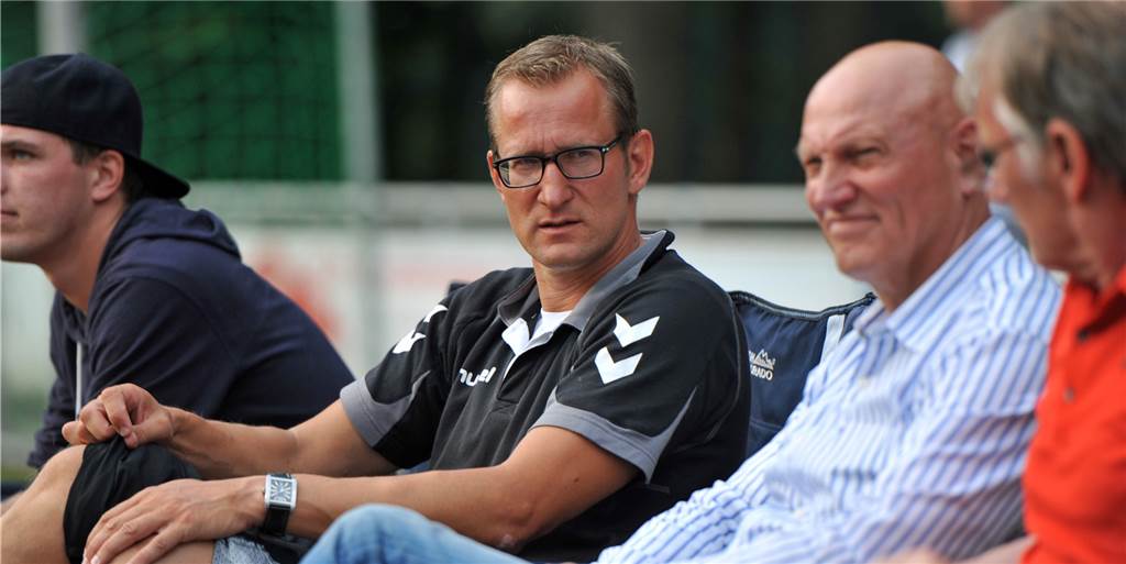Dirk Bültbrun über Lünten-Rückkehr: „Bin nicht da, um es den Spielern bequem zu machen“ Zurück zu den Trainer-Wurzeln: Dirk Bültbrun spricht über die neue Aufgabe bei seinem alten Klub GW Lünten.
