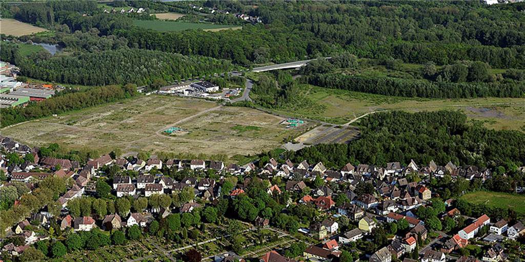 Forensik in Lünen soll im Jahr 2026 stehen - Planung läuft langsam an Das Archivbild zeigt die Victoria-Brache aus der Luft.