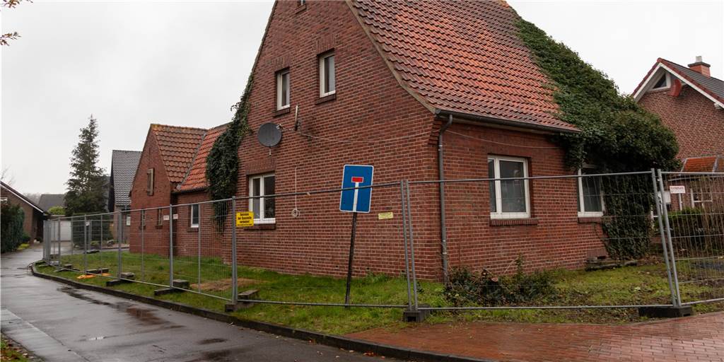 Bahnhofstraße: Sechs-Parteien-Haus geplant – Anwohner mit Bedenken Es soll sich baulich was tun in der Bahnhofstraße. Stichwort Nachverdichtung.