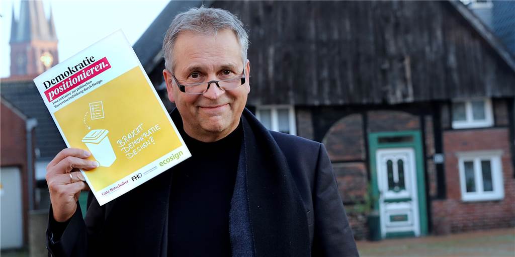 Halterner will Crowdfunding für Demokratie-Projekt starten Zusammen mit Studierenden zweiter Design-Hochschulen möchte Michael Buttgereit von den Guten Botschaftern Demokratie neu positionieren.