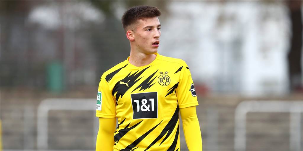 BVB-U23 strebt nach Perfektion – Lob für Profi Tobias Raschl BVB-U23 strebt nach Perfektion – Lob für Profi Tobias Raschl
