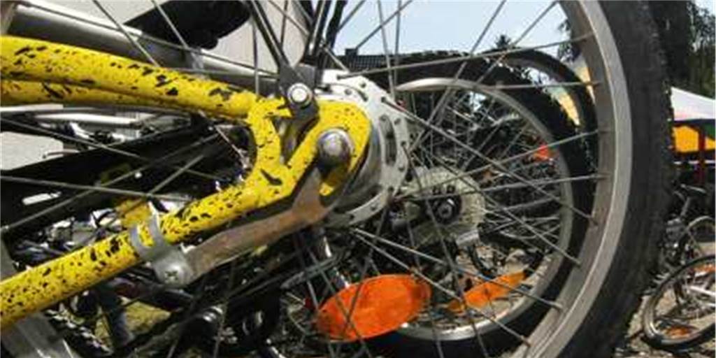 ADFC reagiert auf Fahrraddiebstähle: So schützt man sein Rad richtig Der ADFC reagiert auf den Fahrradfund gestohlener Räder in Dortmund und rät zur Fahrradcodierung.