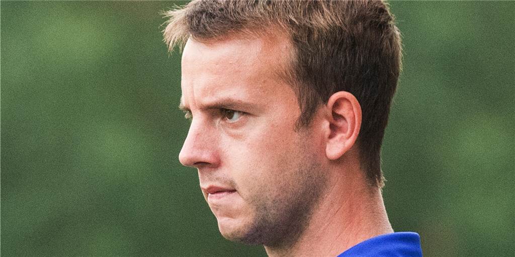 Auf der wichtigsten Position sind Sythens Planungen „eigentlich abgeschlossen“ Sythens Fußball-Abteilungsleiter Sven Gerding beförderte Dennis Schulz in dieser Saison vom Co- zum Cheftrainer des Kreisliga-A-Aufsteigers.