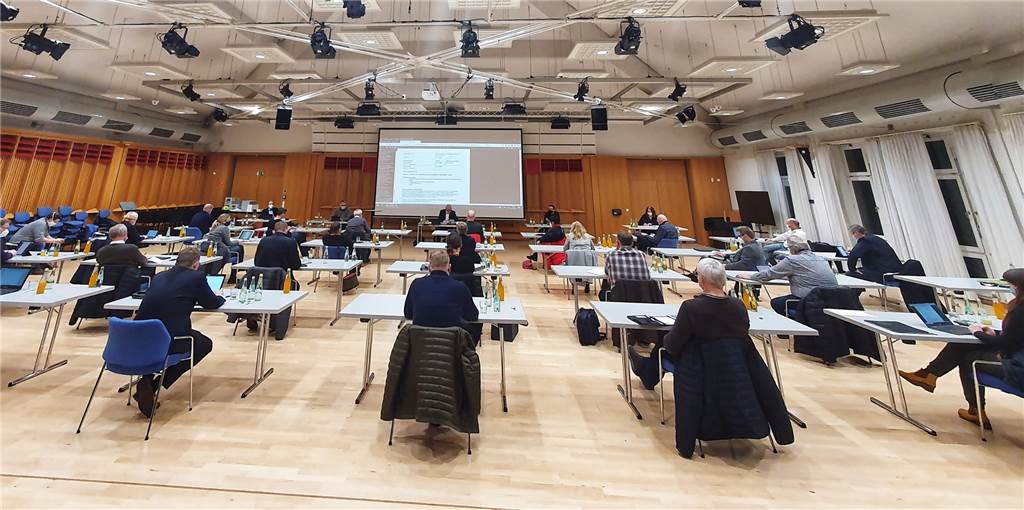 Ratsbürgerentscheid abgewiesen: Kultur- und Sportzentrum kommt Der Rat stimmte am Mittwoch mehrheitlich für die Erweiterung der Krezuschulen-Turnhalle zu einem Kultur- und Sportzentrum.