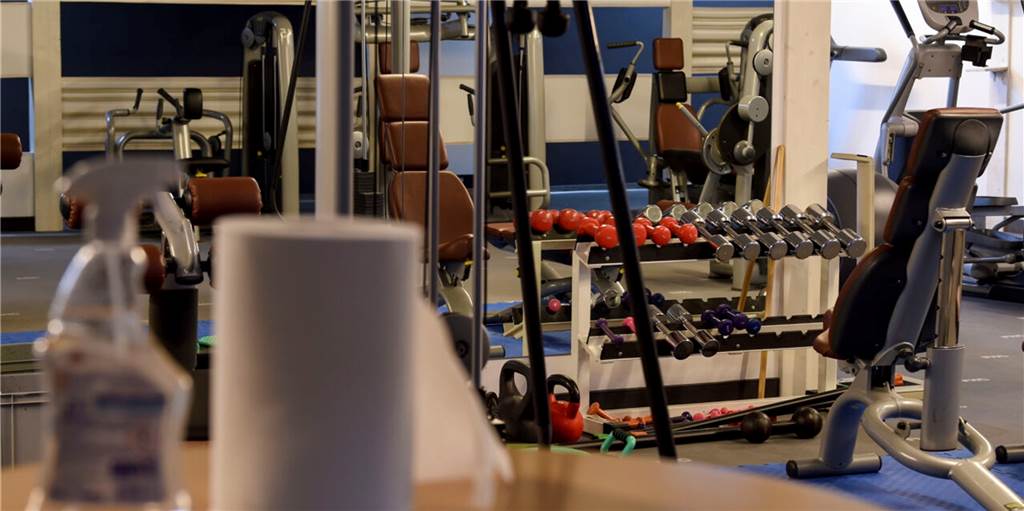 Geschlossene Fitnessstudios werden für rückenkranke Dortmunder zum Problem Seit dem Beginn des Lockdowns sind auch Fitnessstudios in Dortmund geschlossen.