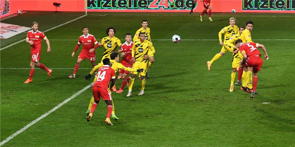 „Das ist unverzeihbar“: BVB wird bei Standards zum Selbstbedienungsladen „Das ist unverzeihbar“: BVB wird bei Standards zum Selbstbedienungsladen