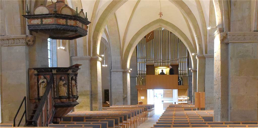Leer bleibt die St.-Viktor-Kirche am Heiligen Abend und an den Weihnachtstagen.