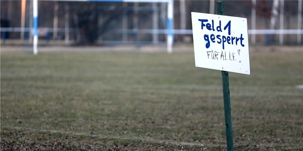 Stadt Dortmund: Fußballspielen auf den Plätzen kann ernste Konsequenzen für Vereine haben Stadt Dortmund: Fußballspielen auf den Plätzen kann ernste Konsequenzen für Vereine haben